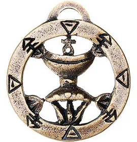 Амулет защитный